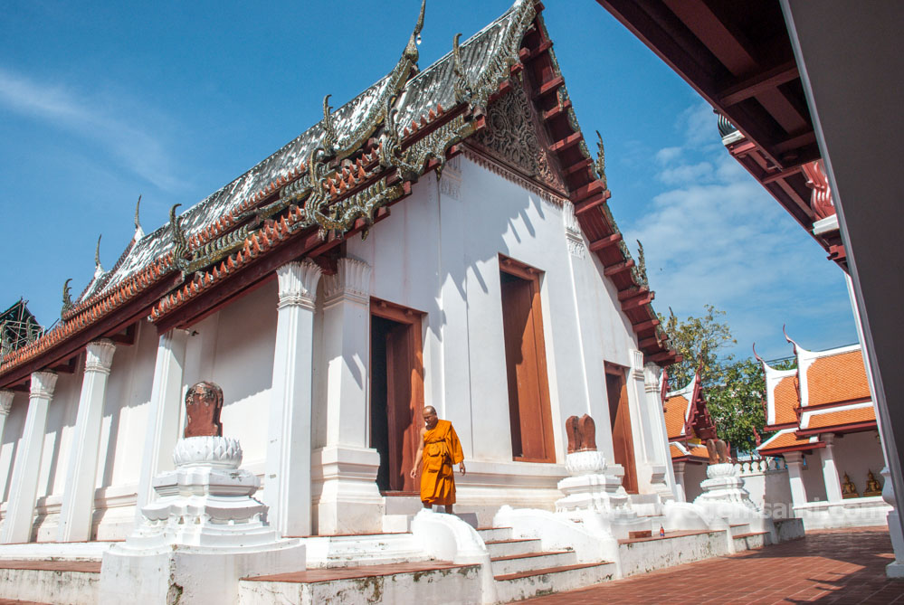 Буддийский храм