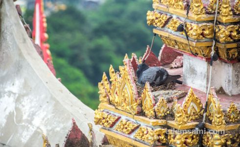 Накхонсаван Ват Кхиривонг